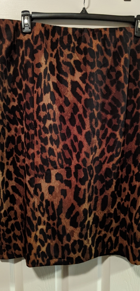 Animal print pencil skirt